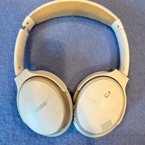 Bose SoundLink around-ear wireless headphones II- White